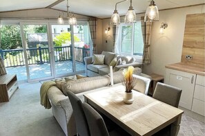 Platinum Cascade Lodge 2 Bedroom No Pets | Sala de jantar