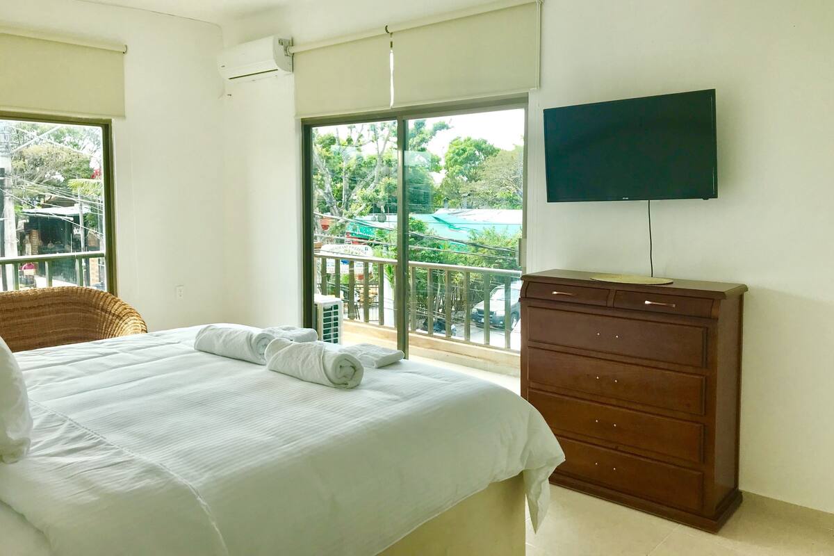 1 habitación y caja de seguridad en la habitación