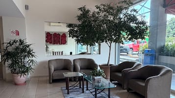 Sala de estar en el lobby