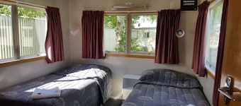 High Country Motel and Backpackers