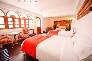 Family Triple Room | Free WiFi - Monasterio del Inka (Cusco)