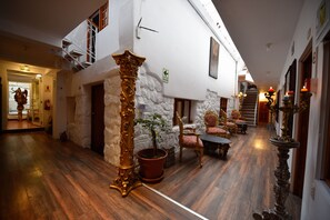 Terrace/patio - Monasterio del Inka (Cusco)