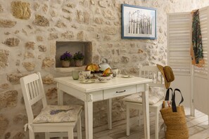 Deluxe Studio Suite, 1 Queen Bed, City View | Private kitchen | Eco-friendly cleaning products - House STAYEVA 11 (Dubrovnik)