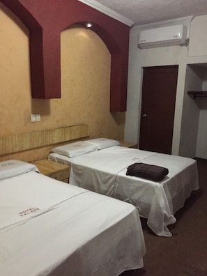 Standard Double Room, 2 Double Beds