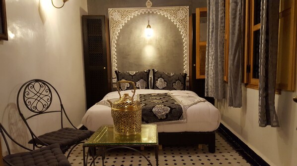 Suíte básica, 1 quarto | Comodidades do quarto