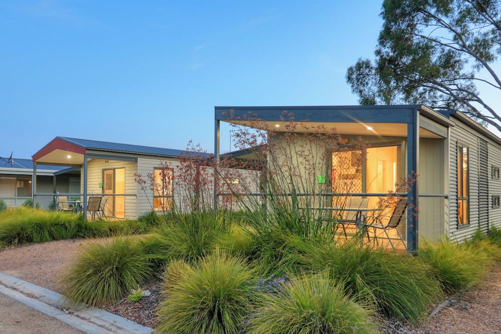 Yarrawonga Riverlands Tourist Park