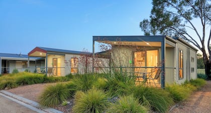 Yarrawonga Riverlands Tourist Park