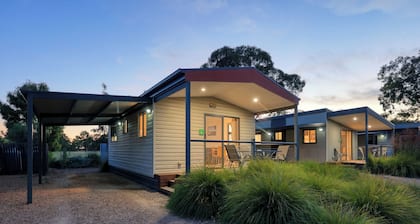 Yarrawonga Riverlands Tourist Park