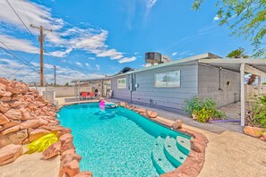 Pool - Close to the strip+amazing pool! (Las Vegas)