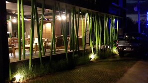 Fasade – kveld/natt