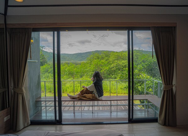 Estudio de diseñador | Vista a la montaña