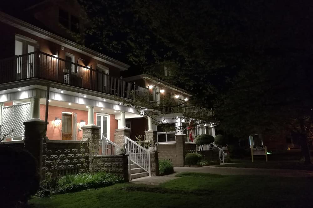 Ambassador's Inn Next Door