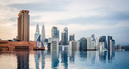 D'Majestic Place by Widebed