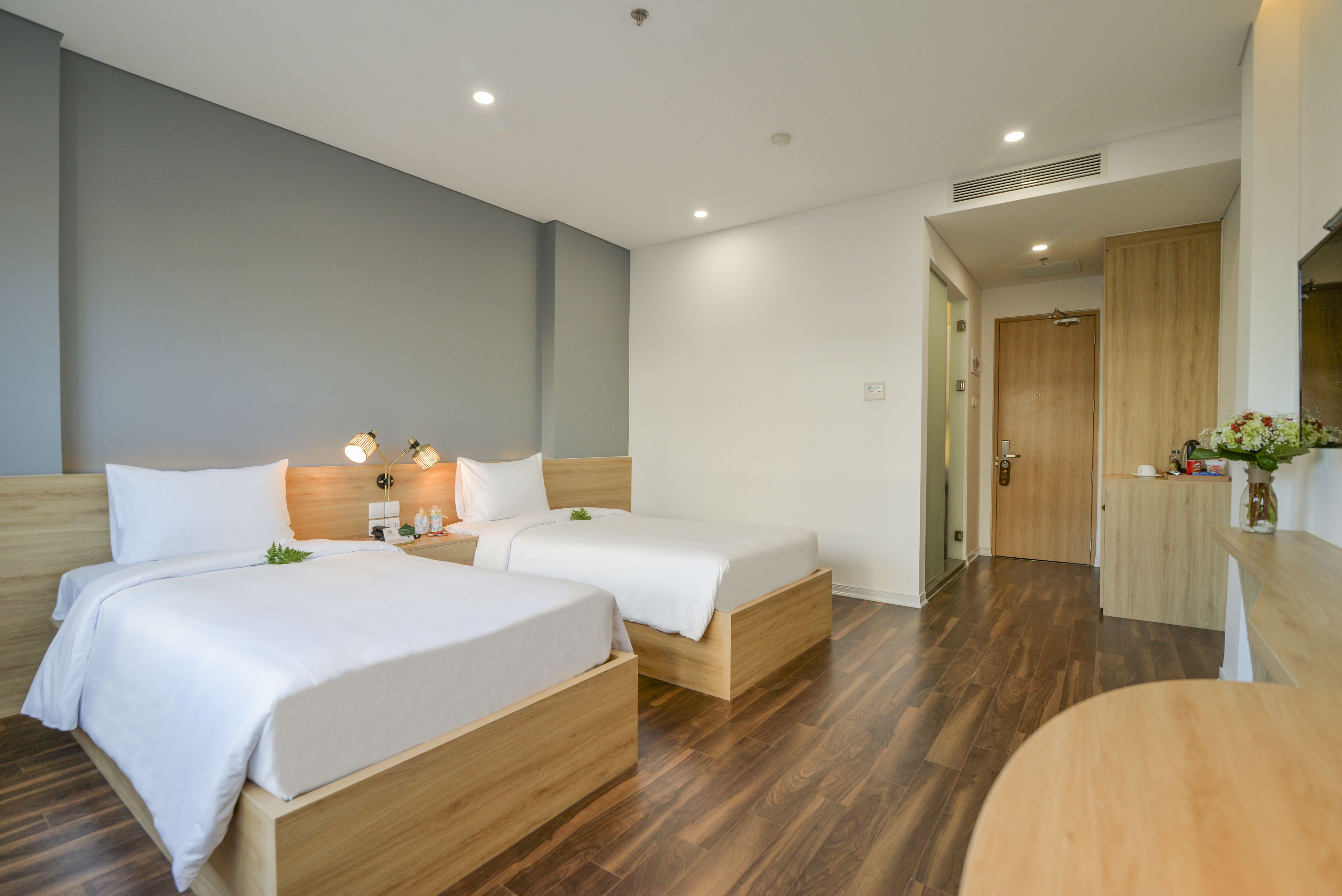 superior twin room | desk, blackout curtains, soundproofing, free wifi