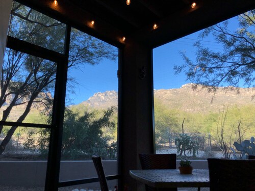 CLEAN, RARE Private & Best View at EDGE of Property Facing Mountains! 2br/2ba