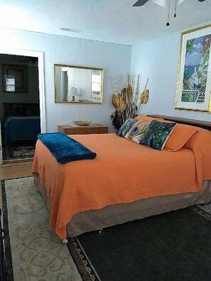 2 Schlafzimmer, Schreibtisch, Bügeleisen/Bügelbrett, kostenloses WLAN