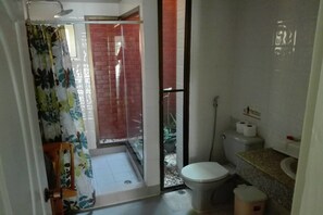 Bathroom - Earthhouse Khaoyai (Pak Chong)