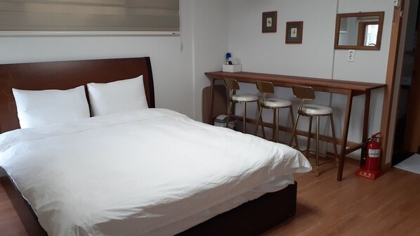 Studio (Western) | Soundproofing, free WiFi - Sungsan Woori House Pension (Seogwipo)