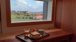 Studio (Western) | Soundproofing, free WiFi - Sungsan Woori House Pension (Seogwipo)