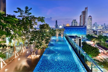 Rooftop pool