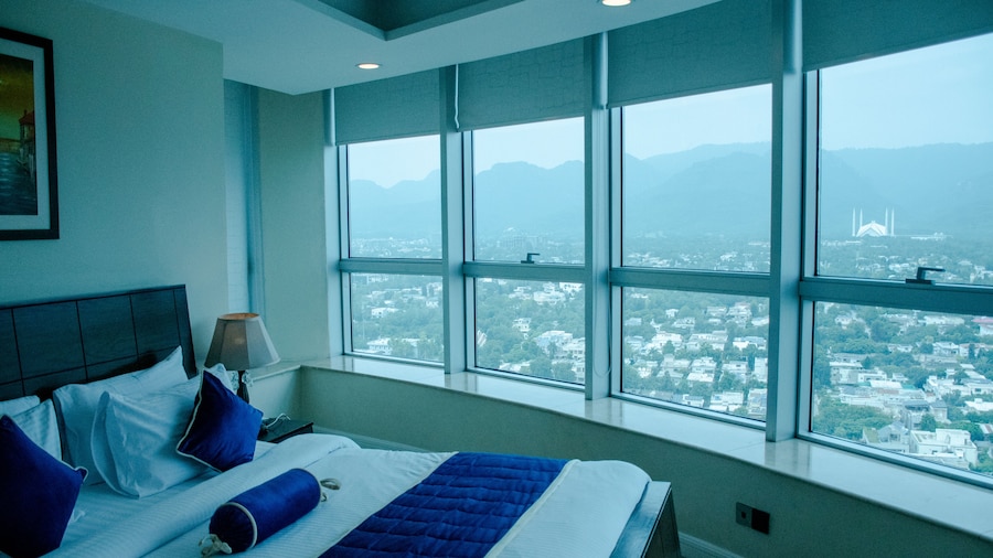 Centaurus Suites