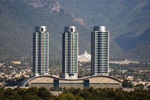 Exterior - Centaurus Suites (Islamabad)