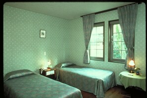 Kahden hengen standard-huone (kaksi sänkyä) | Ilmainen Wi-Fi