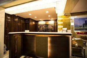 Reception - Hotel Wallstreet (New Delhi)