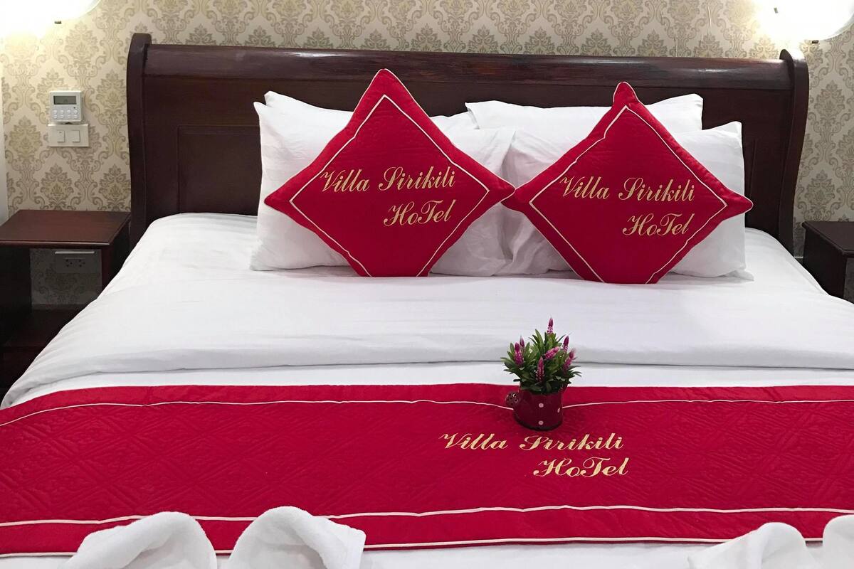 Down duvets, pillow-top beds, minibar, in-room safe
