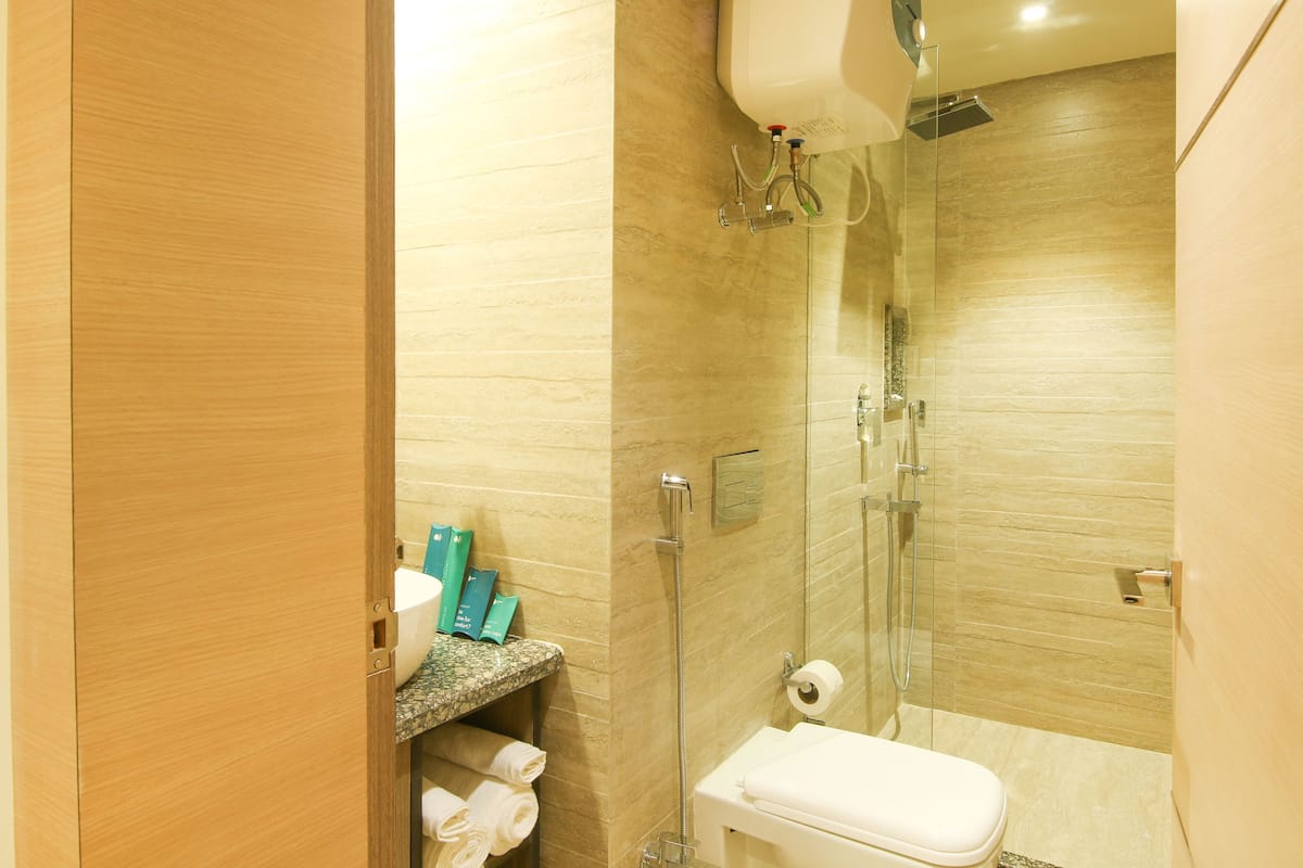 standard room | bathroom | shower, free toiletries, towels, soap