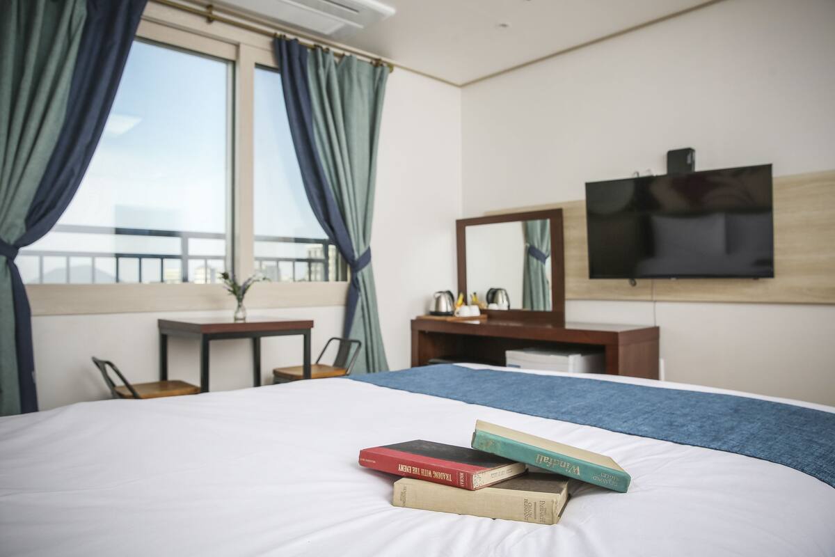 ห้องสแตนดาร์ดทวิน, วิวทะเล | โต๊ะทำงาน, ห้องเก็บเสียง, Wi-Fi ฟรี