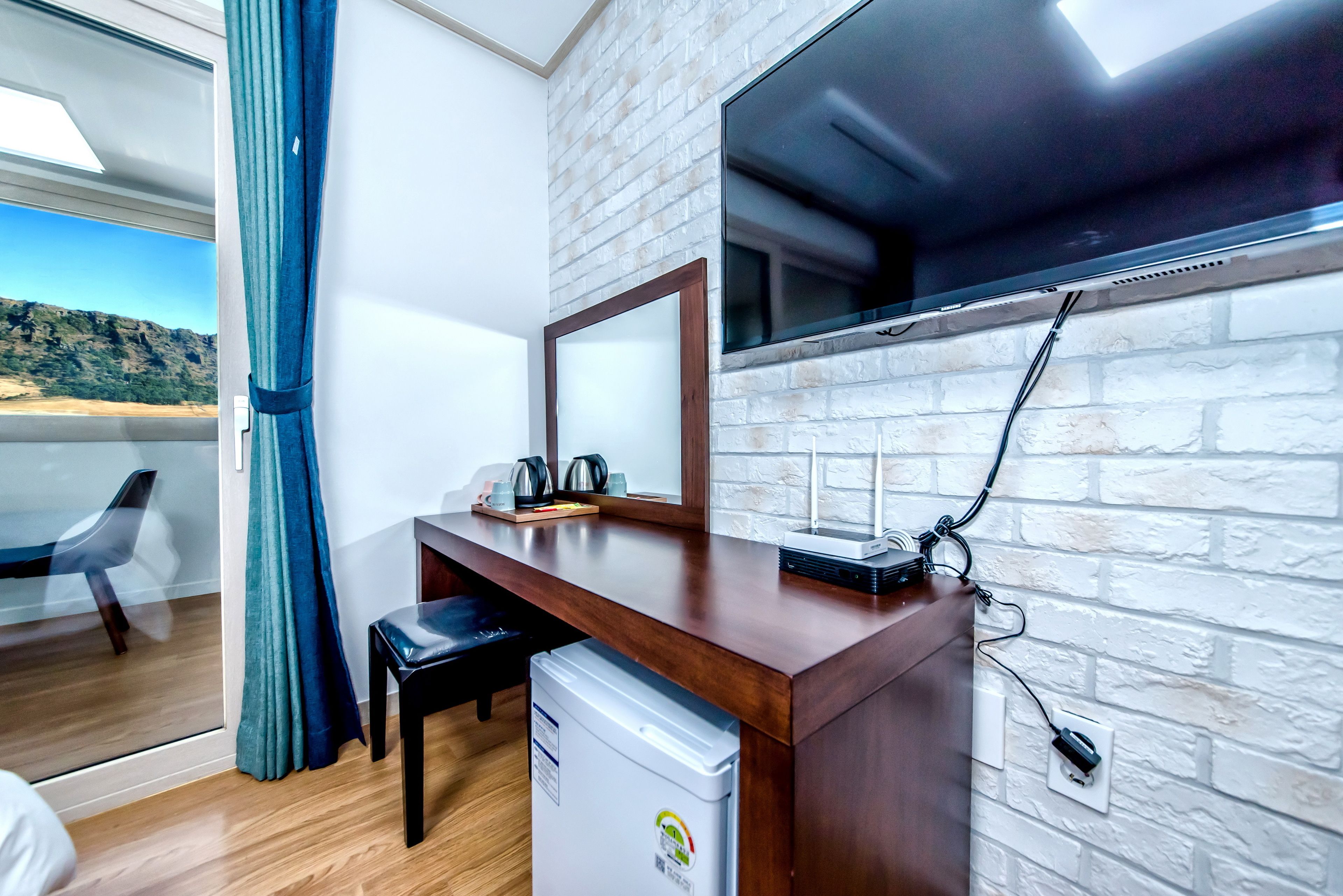 deluxe twin room, sea view | room amenity