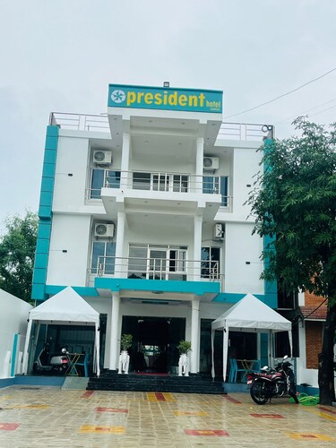 President Hotel Lumbini