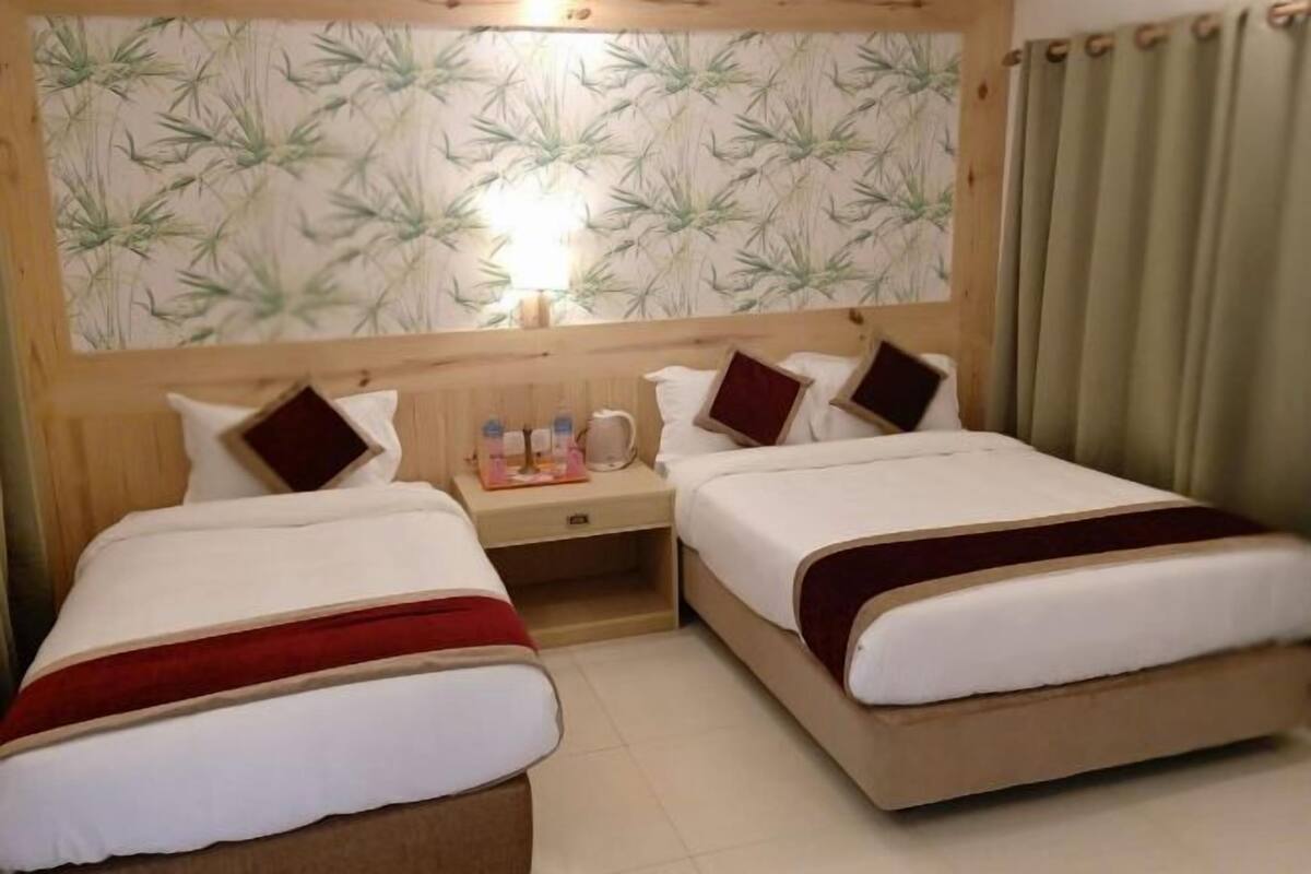 In-room safe, desk, iron/ironing board, WiFi (free)