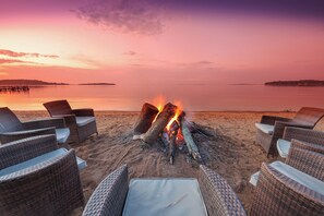 Fireplace - Brovad Sands Lodge (Bugala Island)