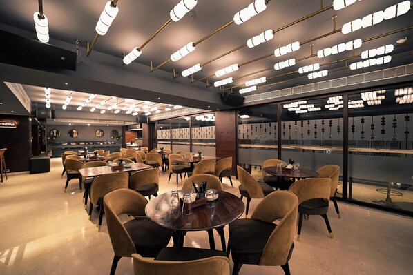 Bar (in der Unterkunft)