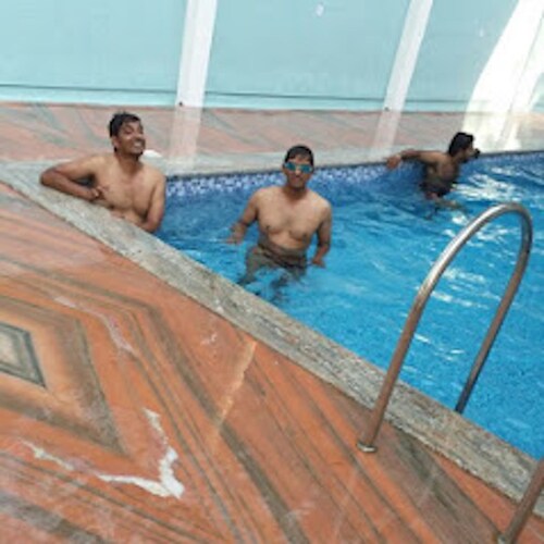 Meera Motels & Residency