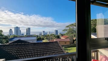 Junior Suite, Balcony, Sea View | 1 bedroom, in-room safe, individually decorated, individually furnished