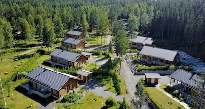 Lomakoti # 3 (4 + 2 henkilöä, 2 makuuhuonetta)