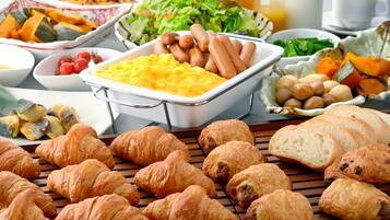 Frokostbuffé hver dag (JPY 1200 per person)