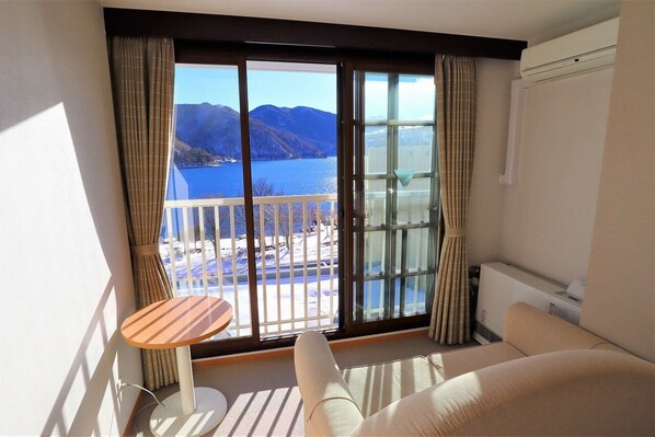 Standard Twin Room | In-room safe, desk, soundproofing, free WiFi - Hatago Nagomi (Nikko)