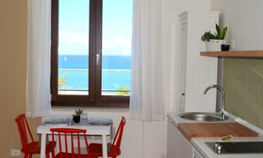 Apartamento, 1 quarto, vista para o mar | Vista do quarto