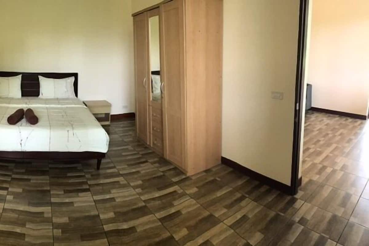 Exclusive Double Room Single Use, 1 Bedroom, Non Smoking, Garden Area | Minibar, free WiFi
