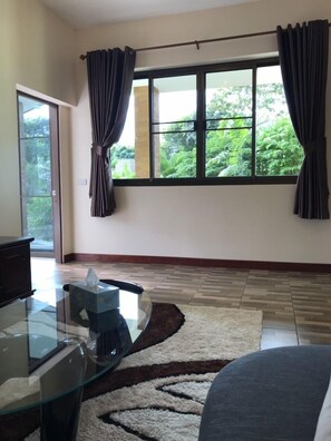 Dobbeltrom for 1 person – exclusive, 1 soverom, ikke-røyk, hageområde | Minibar og wi-fi (inkludert)