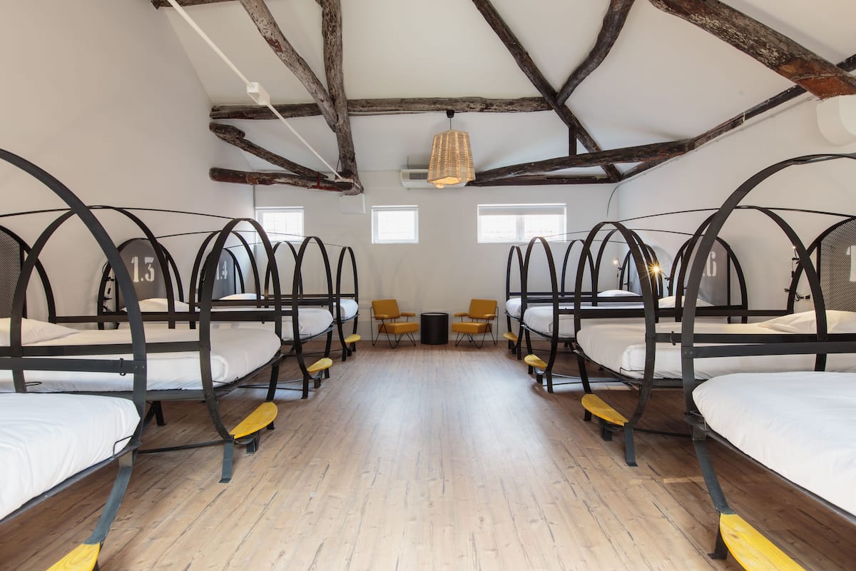 Shared Dormitory, Mixed Dorm, Shared Bathroom (8 Guests) | Individually decorated, blackout curtains, soundproofing