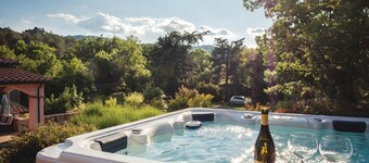 Amazing home in Castel del Piano (GR)