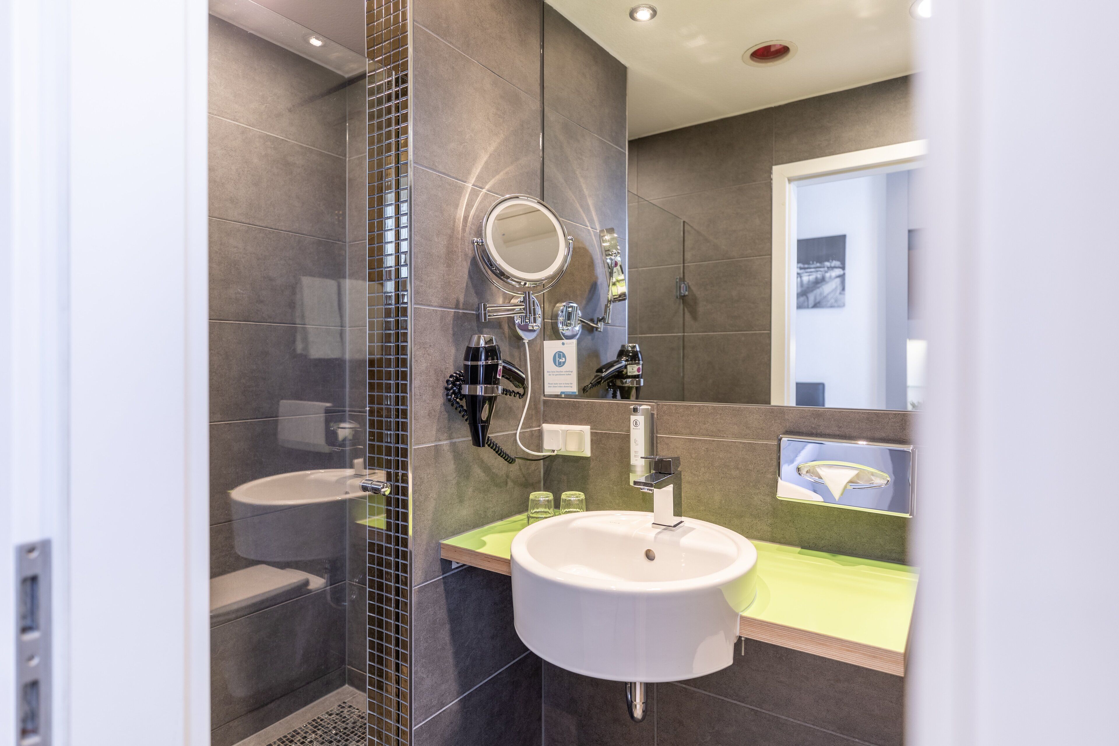 business room | bathroom | shower, free toiletries, hair dryer, towels