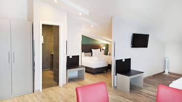 Habitación Premium, 2 camas individuales | Ropa de cama hipoalergénica y caja de seguridad en la habitación