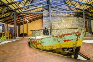 Khu sảnh