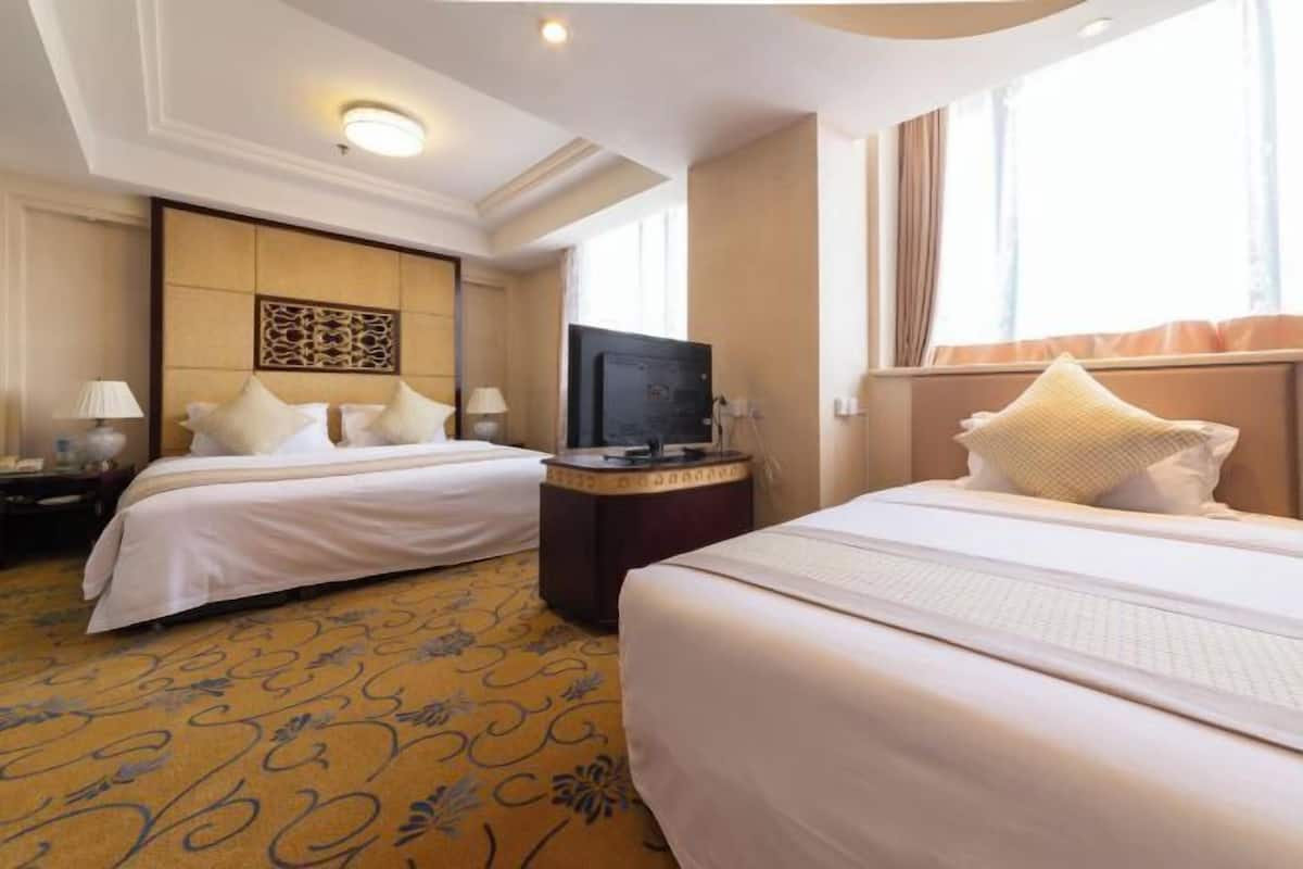 Desk, blackout drapes, free WiFi